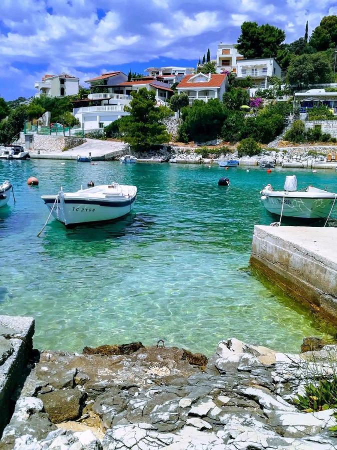 Apartments By The Sea Sevid, Trogir - 16897 玛里纳 外观 照片